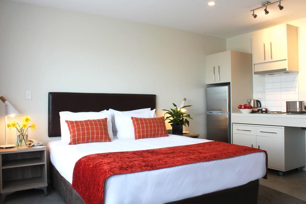 Quest Taupo Aparthotel Exterior photo